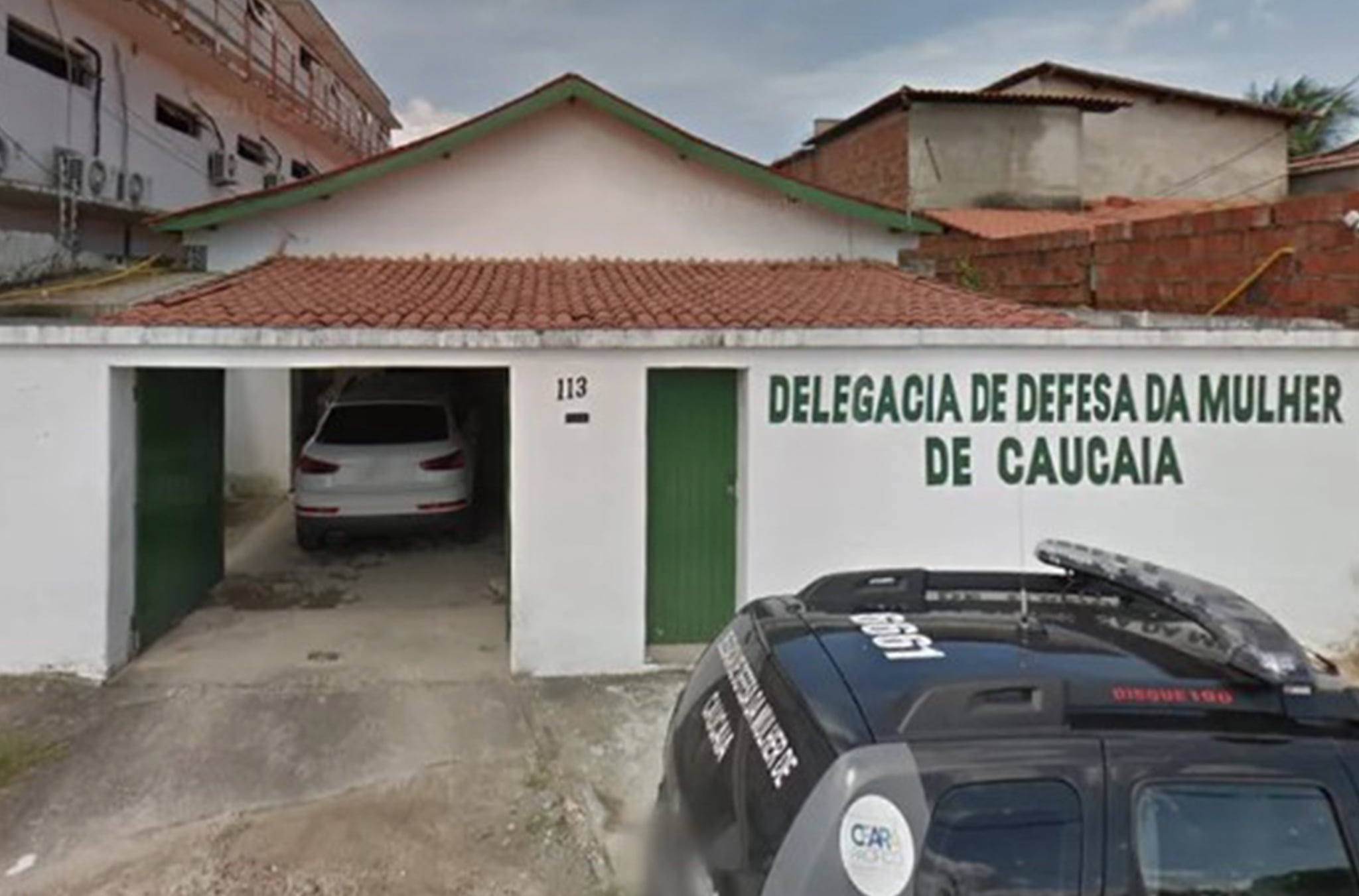 Idoso mata amante a facadas em motel