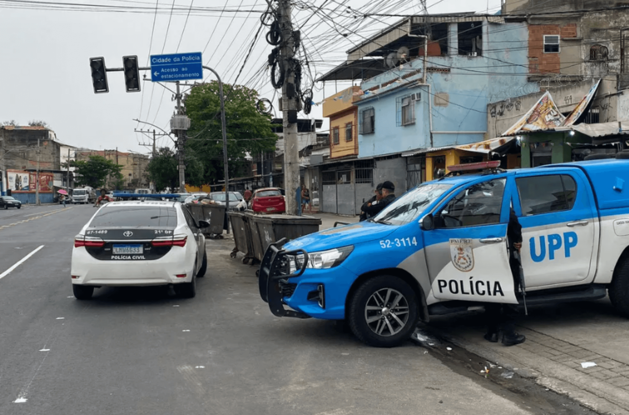 Corpo de recém-nascida é encontrado em lixeira em Manguinhos