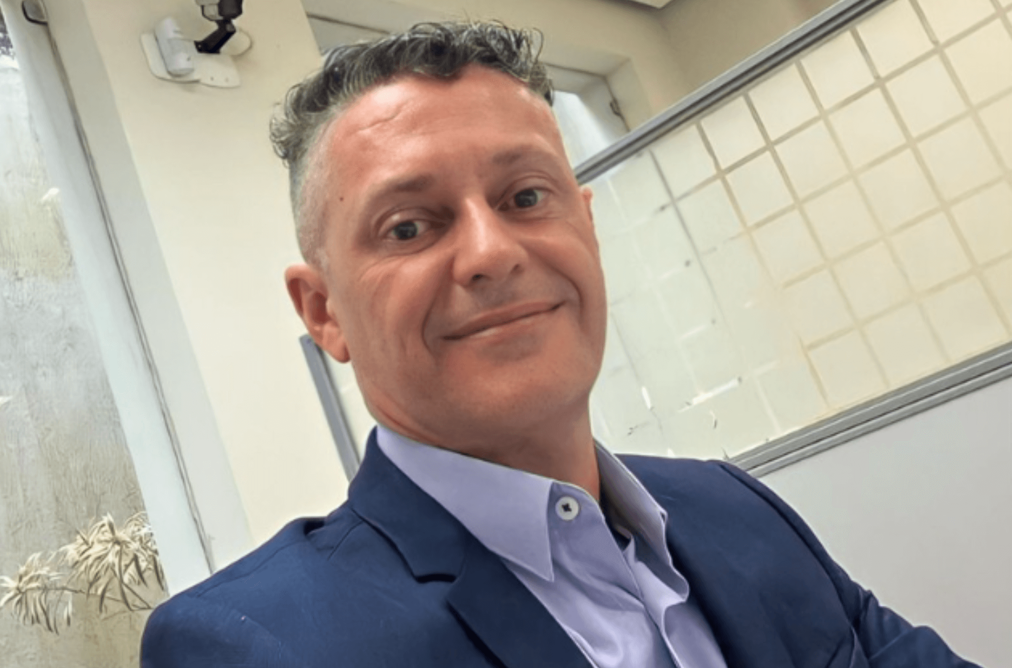 Homem encontrado morto pode ter sido vítima de golpistas que marcam encontros via aplicativos 