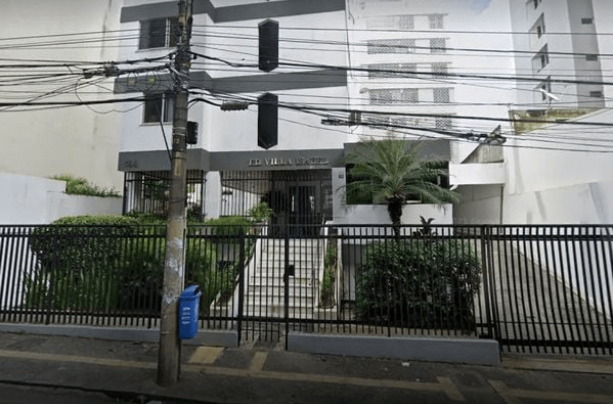 Mulher é encontrada morta pelo pai com as mãos amarradas e a cabeça em saco plástico