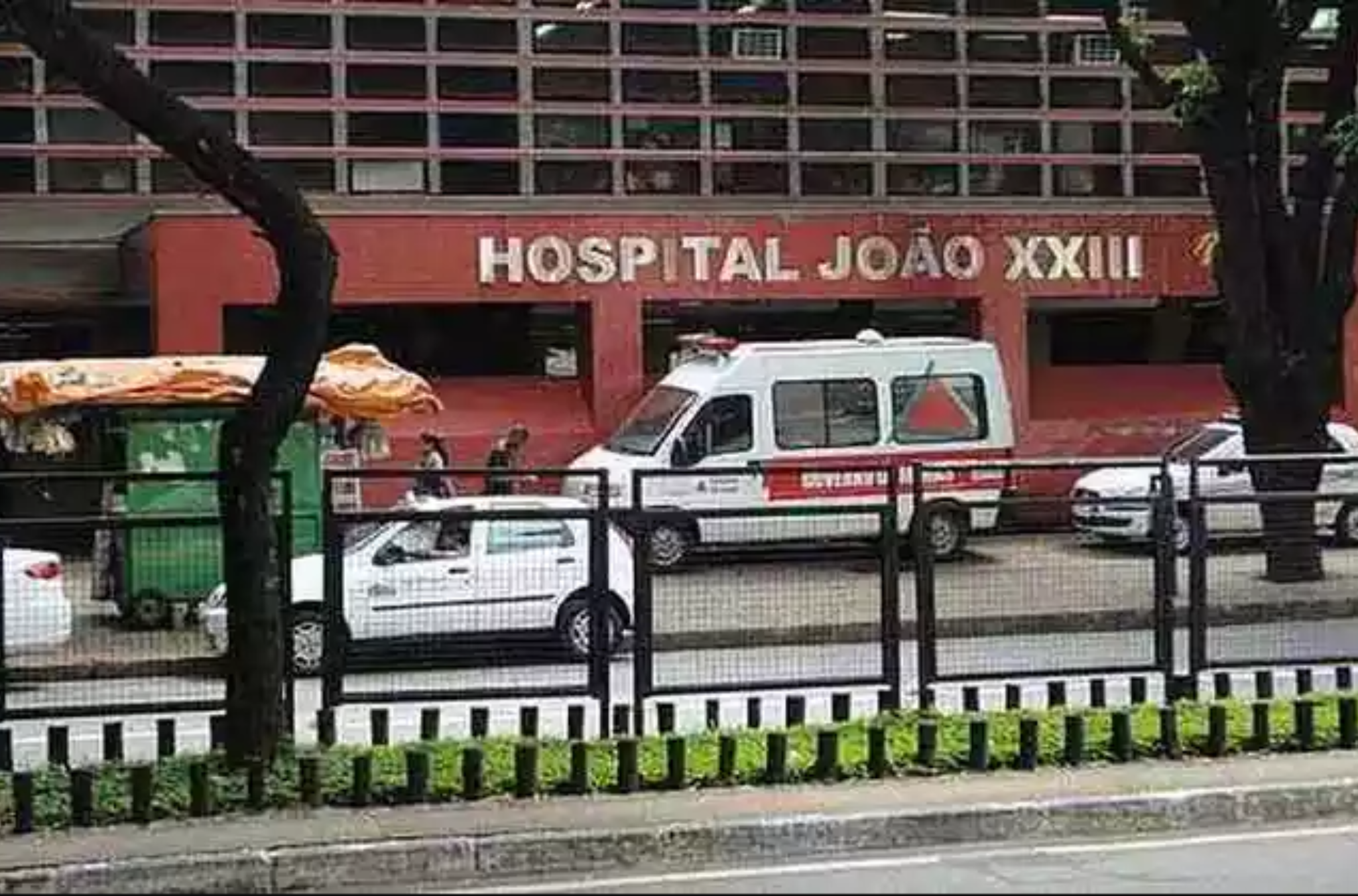 Mulher é suspeita de ser mandante de tortura e ferimento a bala em namorado 