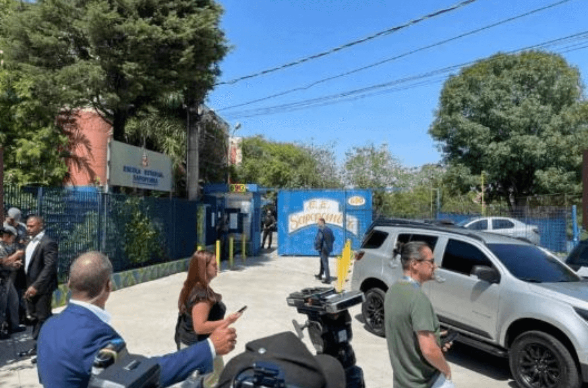 Jovem é suspeito de realizar ataque armado à escola