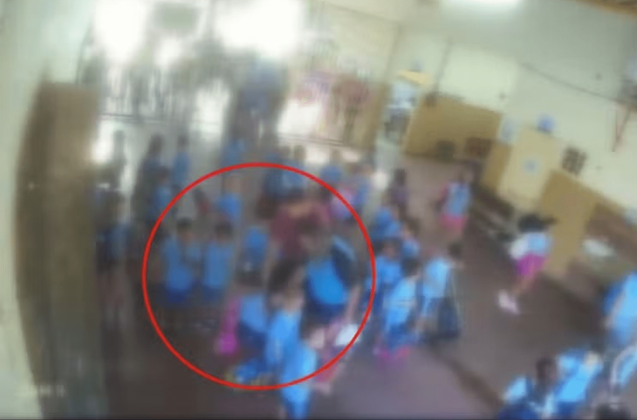 Imagem ilustra filmagem de câmera de segurança