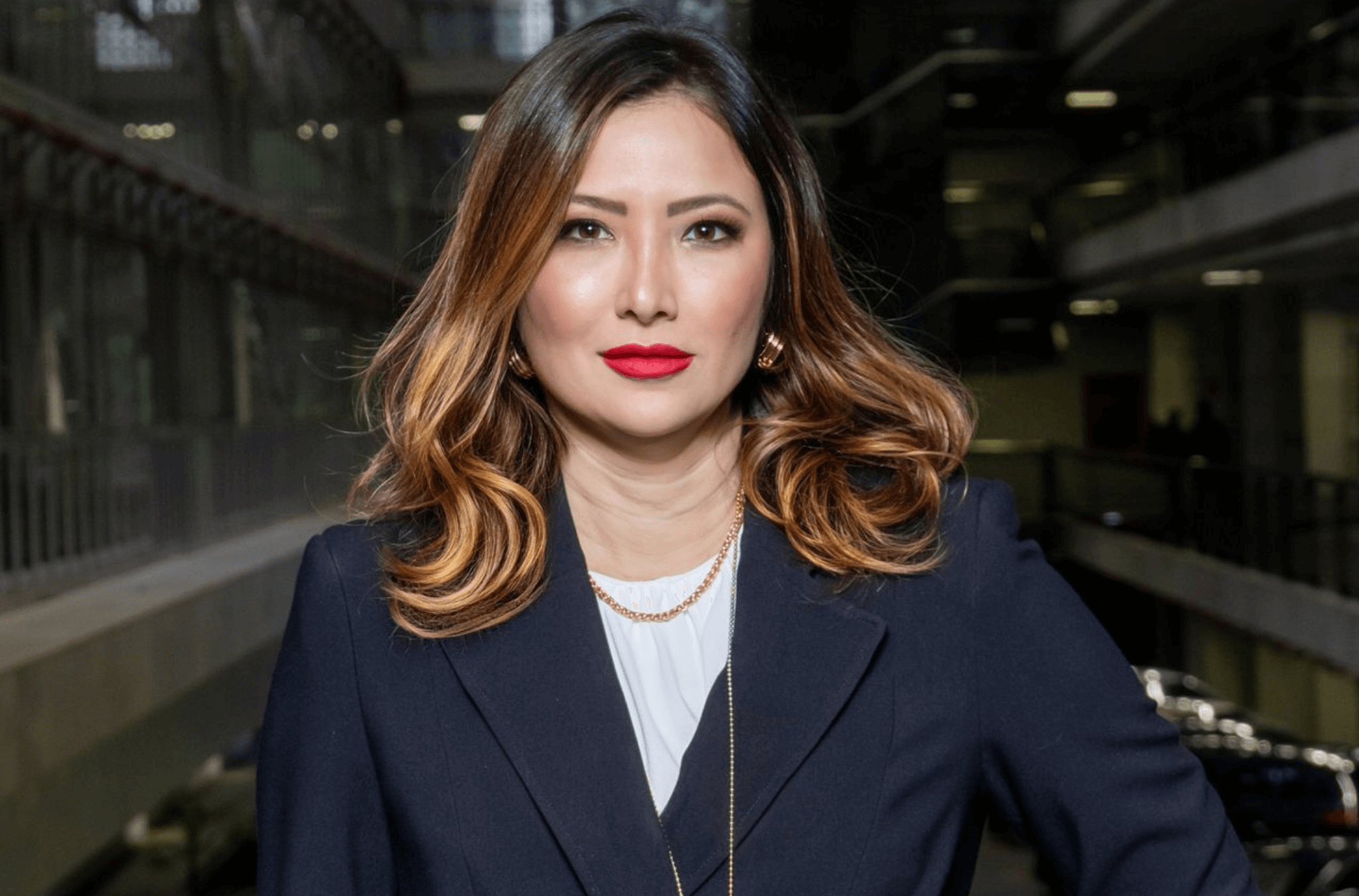 Na imagem vemos a autora do artigo