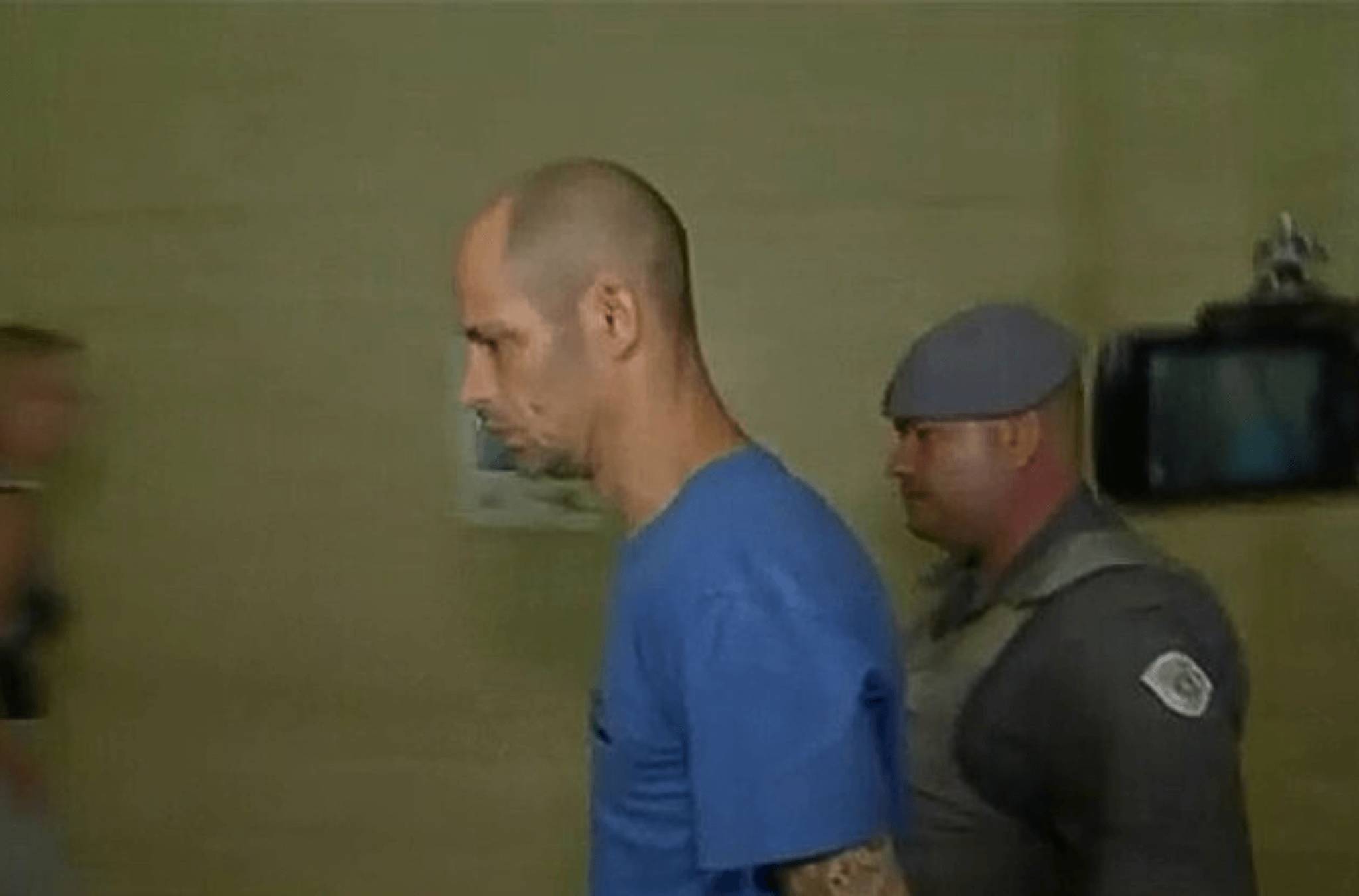 Imagem ilustra suspeito morto