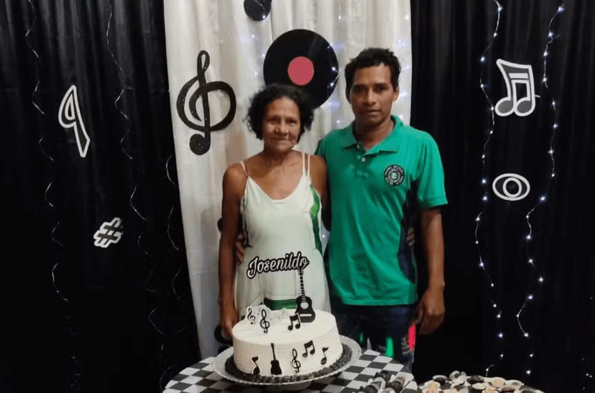 Mãe reencontra filho sequestrado depois de 34 anos
