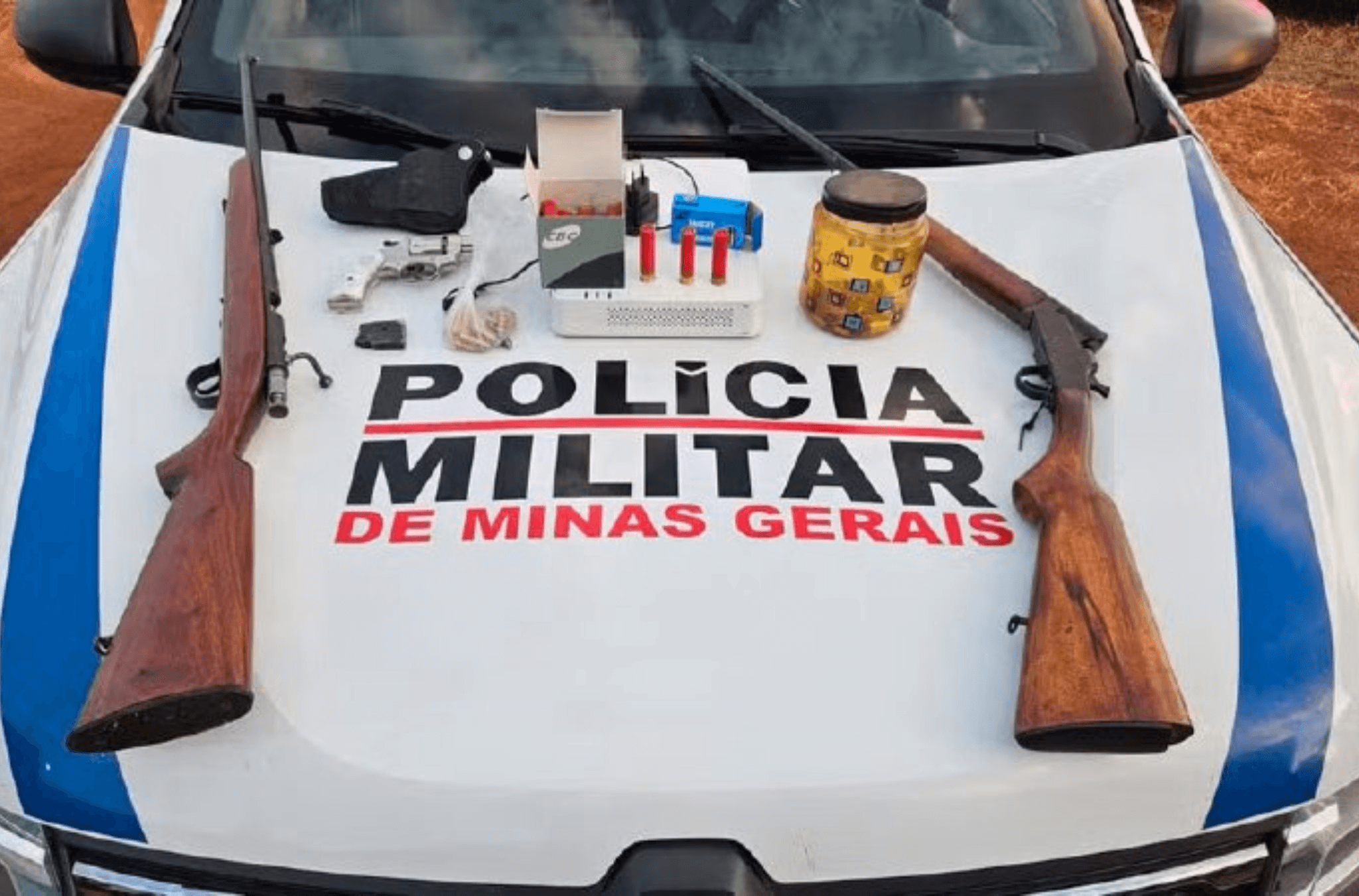 Imagem ilustra itens apreendidos