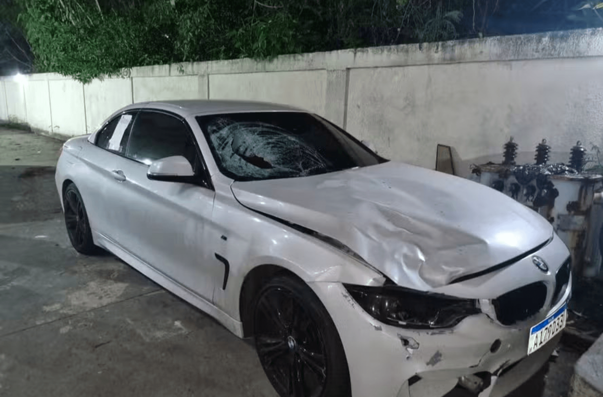 Imagem ilustra veículo do crime