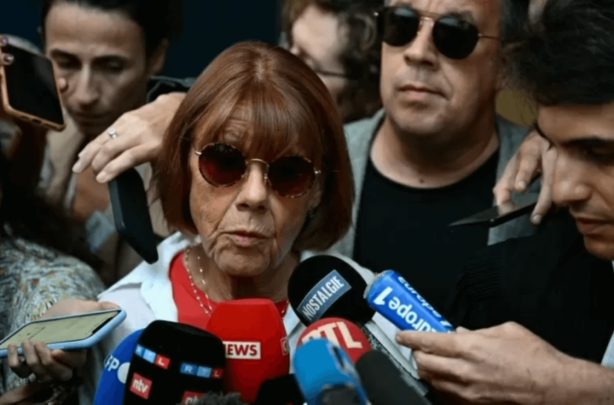 Idosa é dopada pelo marido e estuprada por 72 homens