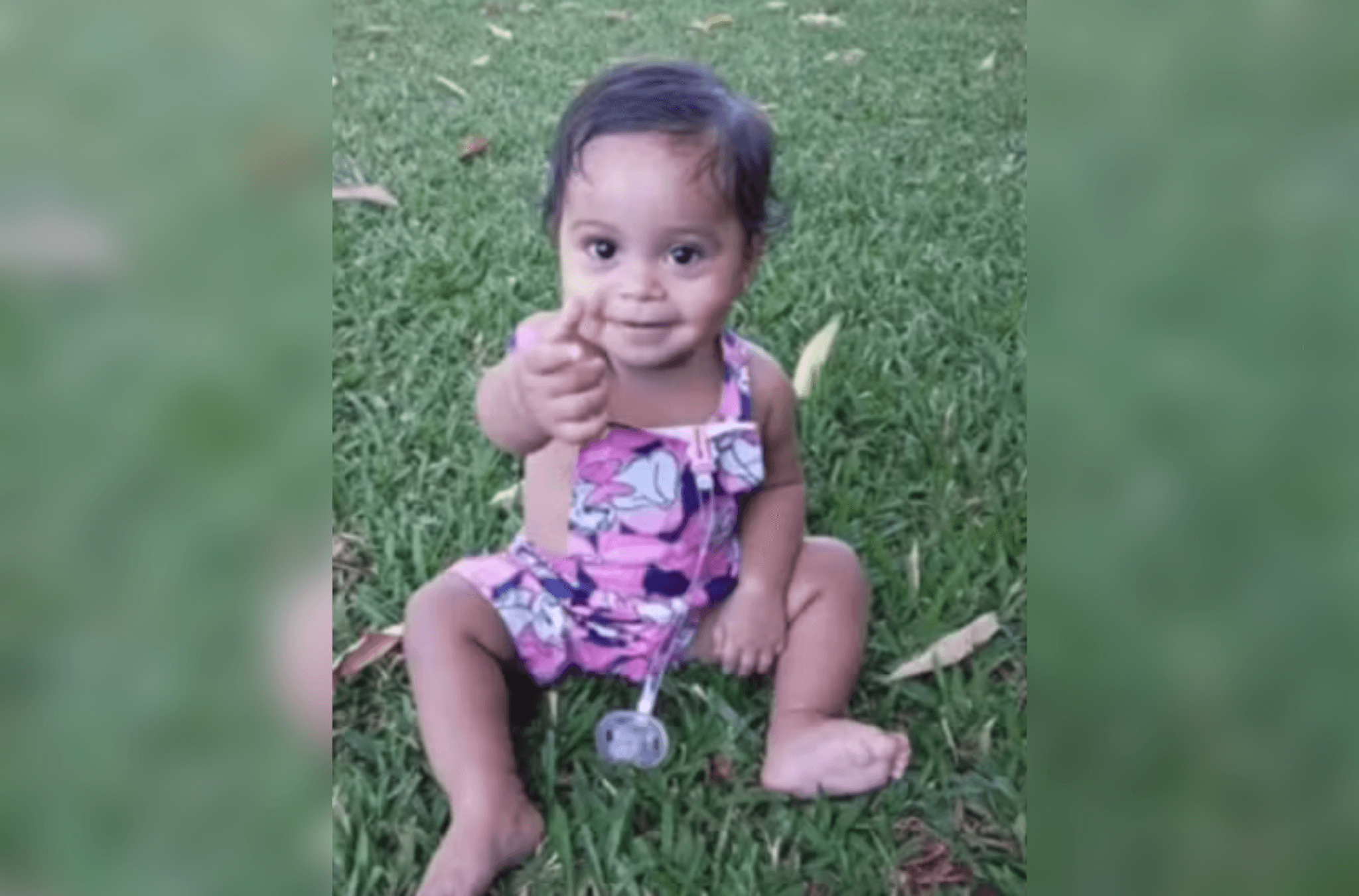 Babá mata bebê e pais são presos