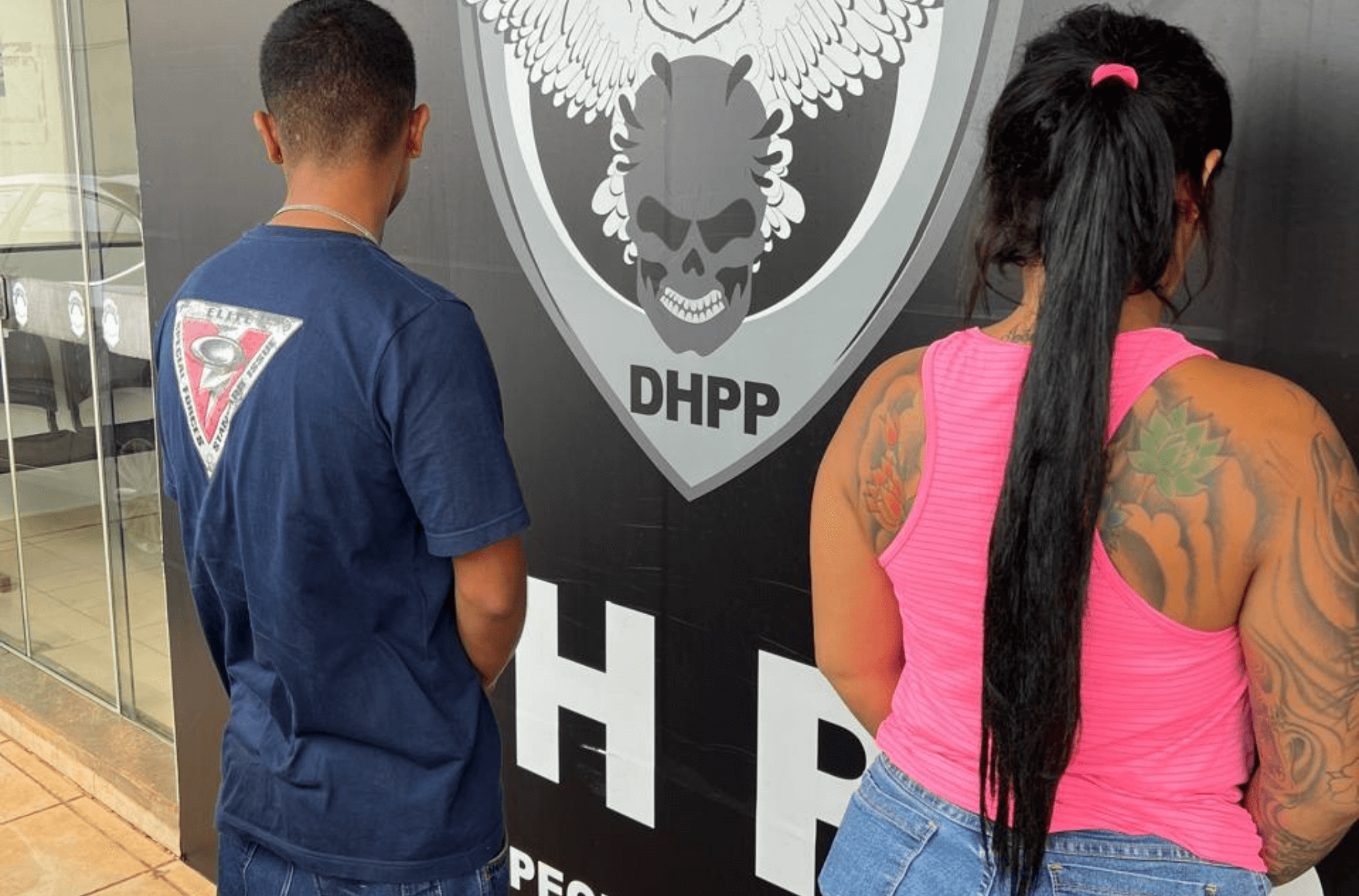 Mulher confessa ter torturado jovem por vingança