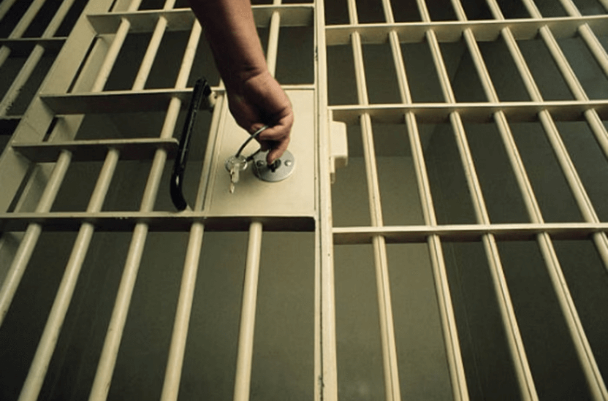 Homem que matou a família em 2005 é condenado