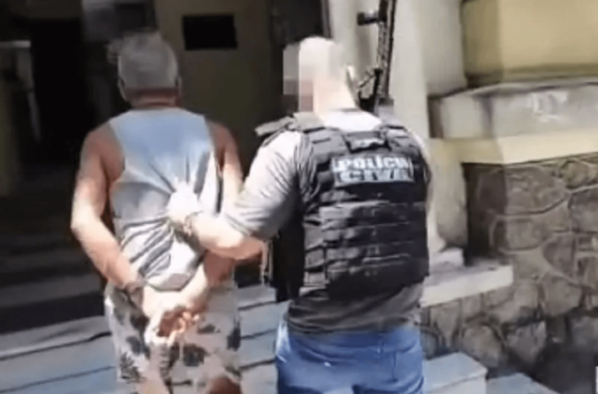 Tio-avô é preso por estupro de criança